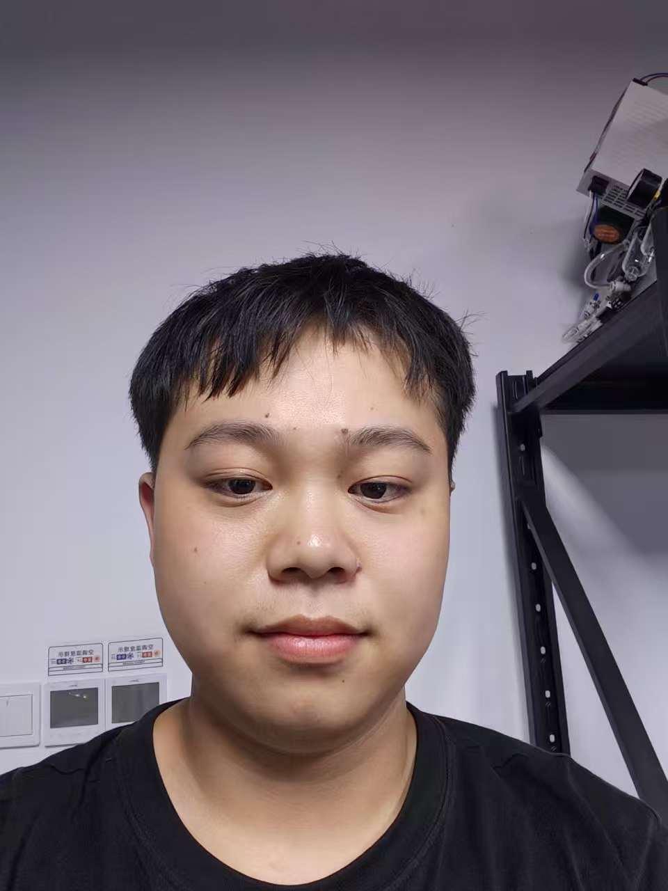 应*健